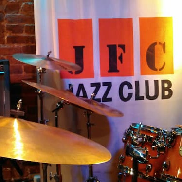 Jazz friends club