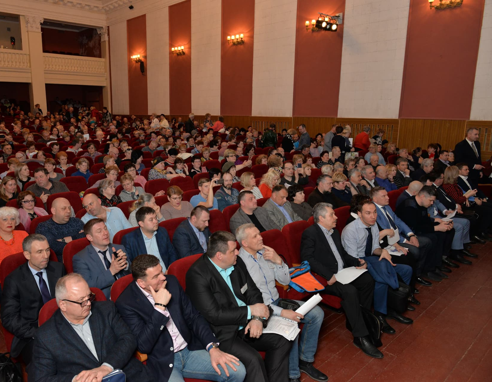 🏫 Афиша, расписание и билеты - Дворец культуры имени Карла Маркса в  Электростале | Portalbilet.ru