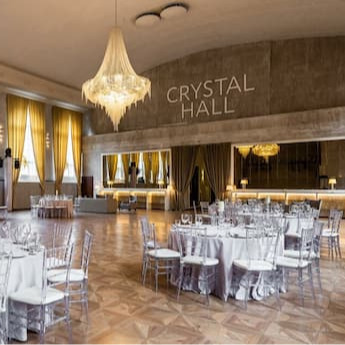 Crystal hall ресторан