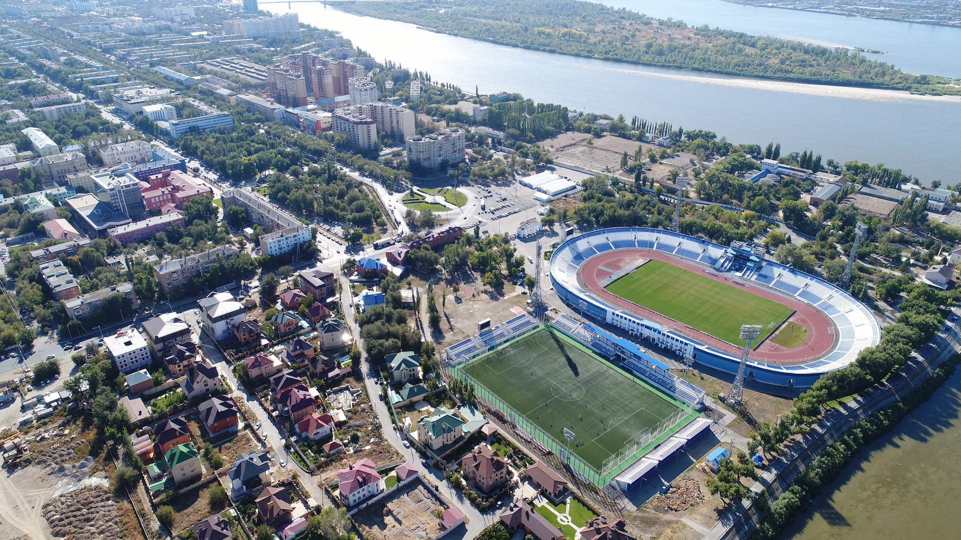 🏟 Афиша, расписание и билеты - Центральный (Астрахань) в Астрахани |  Portalbilet.ru