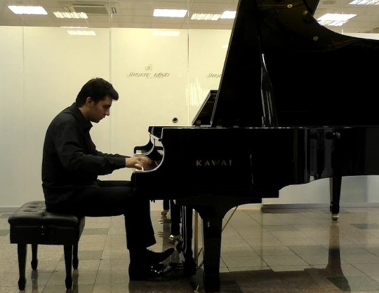Рубен Козин (фортепиано)