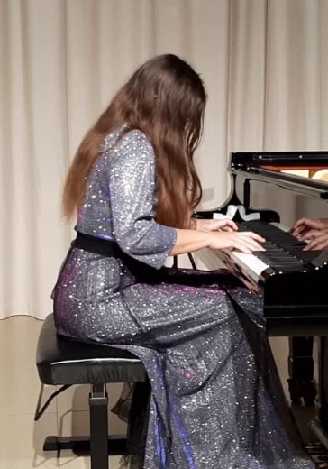 Елена Дроздова, фортепиано. Шопен logo