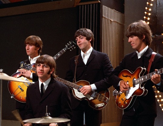 Праздник музыки The Beatles в День Рождения Джона Леннона 
