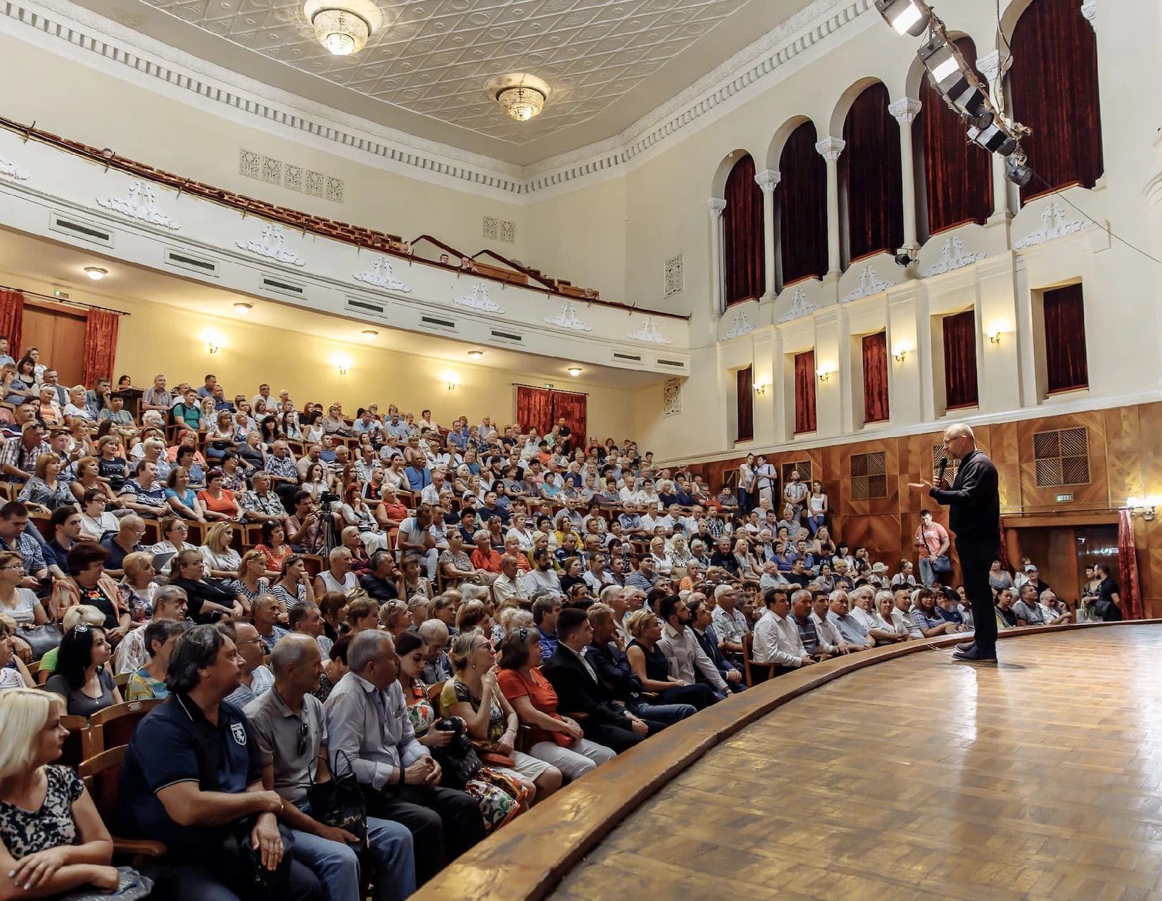 🏫 Афиша, расписание и билеты - ДК Машиностроителей (Днепр) в Днепр |  Portalbilet.ru