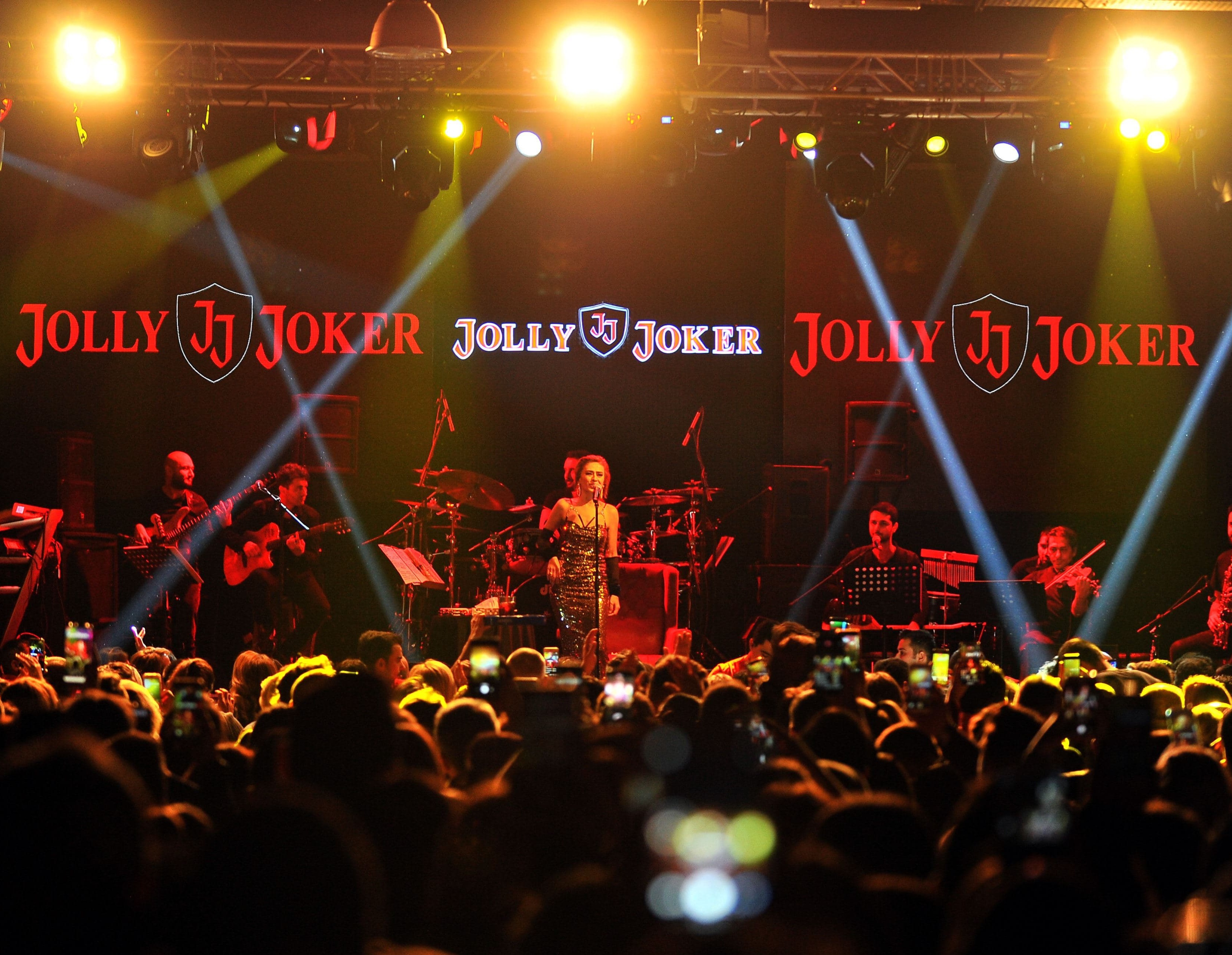 Концертный зал Jolly Joker Baku